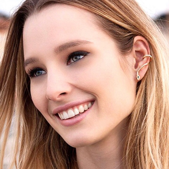 New! “Sneaky Serpent” Women’s Earrings - Picture 2 of 7